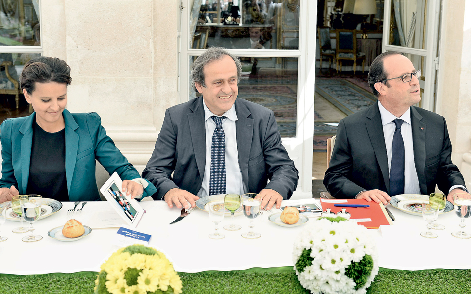 στο-ναδίρ-η-δημοτικότητα-του-φρανσουά-2043926