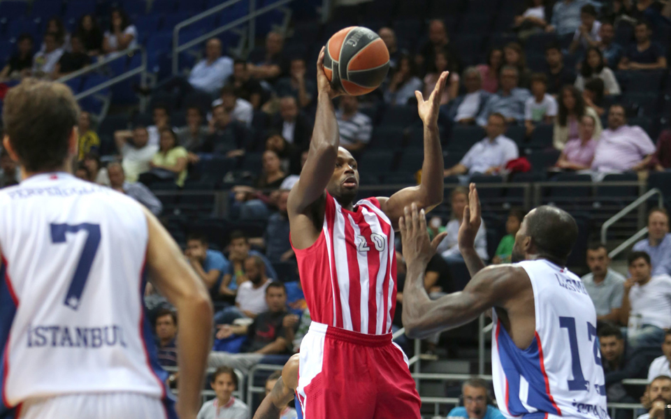 στο-κενό-η-προσπάθεια-διάσωσης-του-παν-2046021