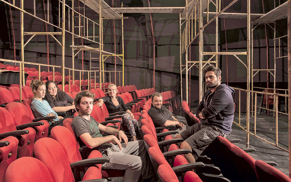 να-ξαναβρεθούμε-μαζί-στο-θέατρο-πό-2046257