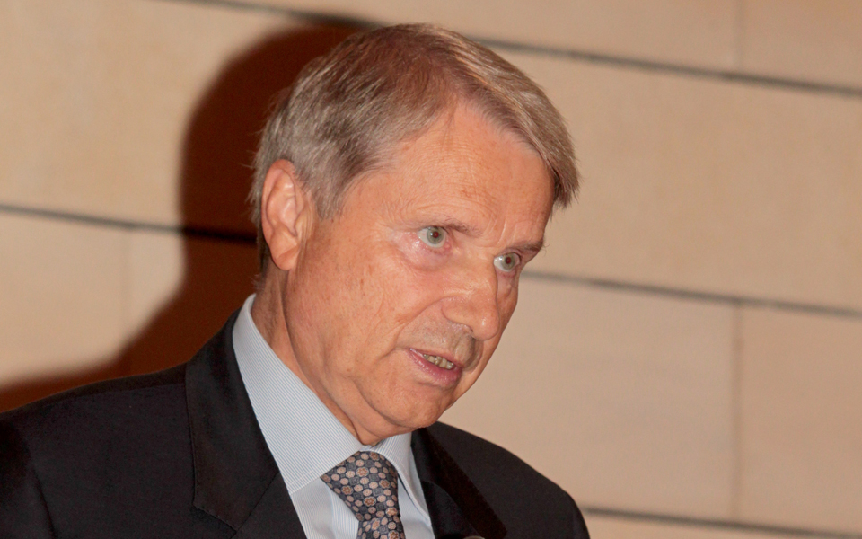 επαναδιαπραγμάτευση-για-μικρότερη-σ-2046228