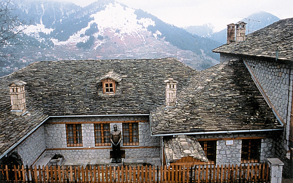 ενας-κρυμμένος-θησαυρός-στο-μέτσοβο-2046996