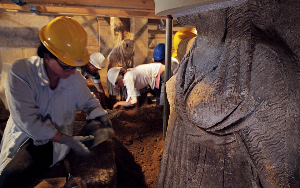 η-αμφίπολη-δοκιμάζεται-στα-όρια-ενημέ-2045114
