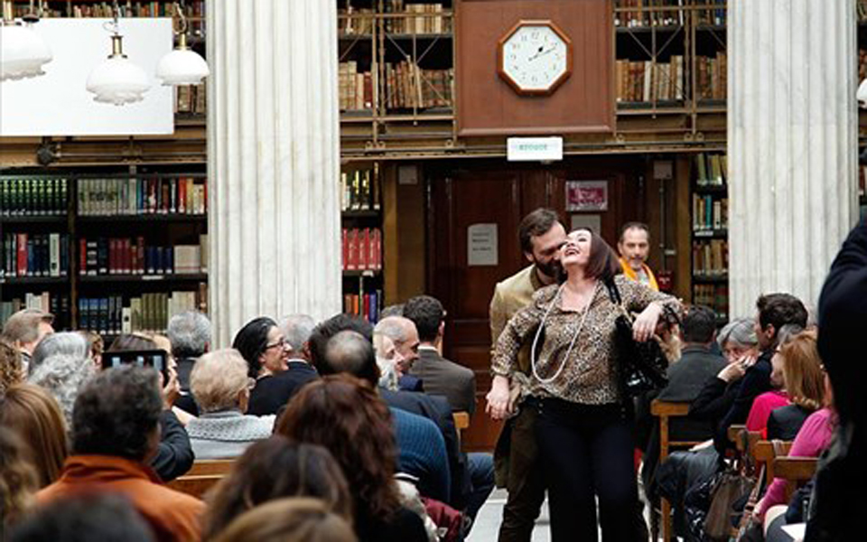 ταξίδι-προς-το-κέντρο-πολιτισμού-ίδρ-2043280