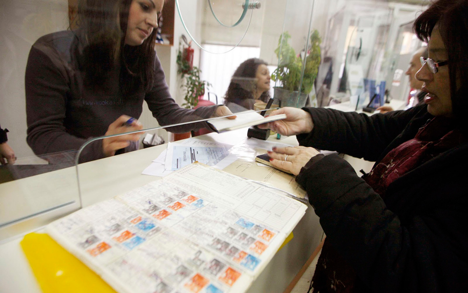 έκθεση-ινε-γσεε-ελλειμματικό-το-ασφαλ-2042645