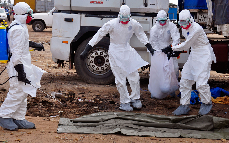 λιβερία-ακόμη-δύο-γιατροί-θεραπεύτηκ-2042057