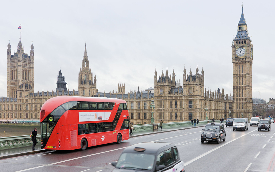 βρετανία-βέτο-της-eef-στην-έξοδο-της-χώ-2046937