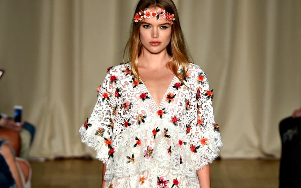 london-fashion-week-οι-νέες-τάσεις-που-λάνσαραν-οι-σχε-2045166