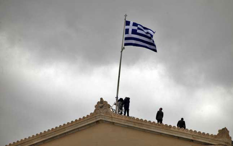 η-κρίσιμη-άνοιξη-του-2015-2043034