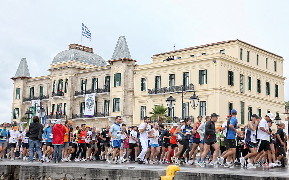 επιμήκυνση-τουριστικής-σεζόν-με-διορ-2044824