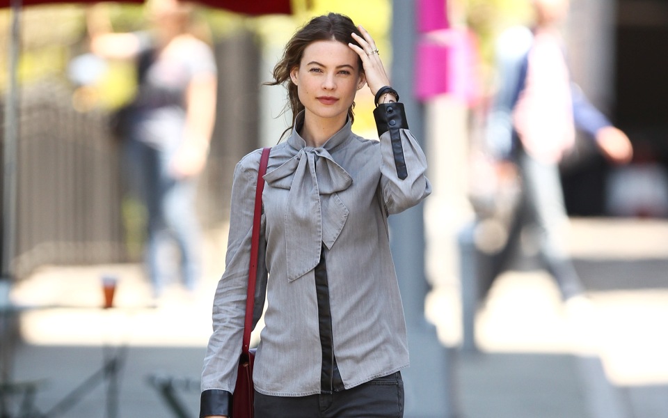 οι-8-πιο-συχνές-σκέψεις-που-μας-χαλάνε-τ-2046927