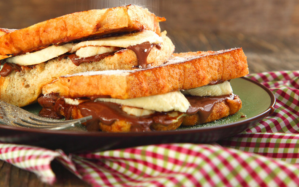 στις-γλυκές-ιστορίες-γλυκό-τοστ-με-καρ-2043241