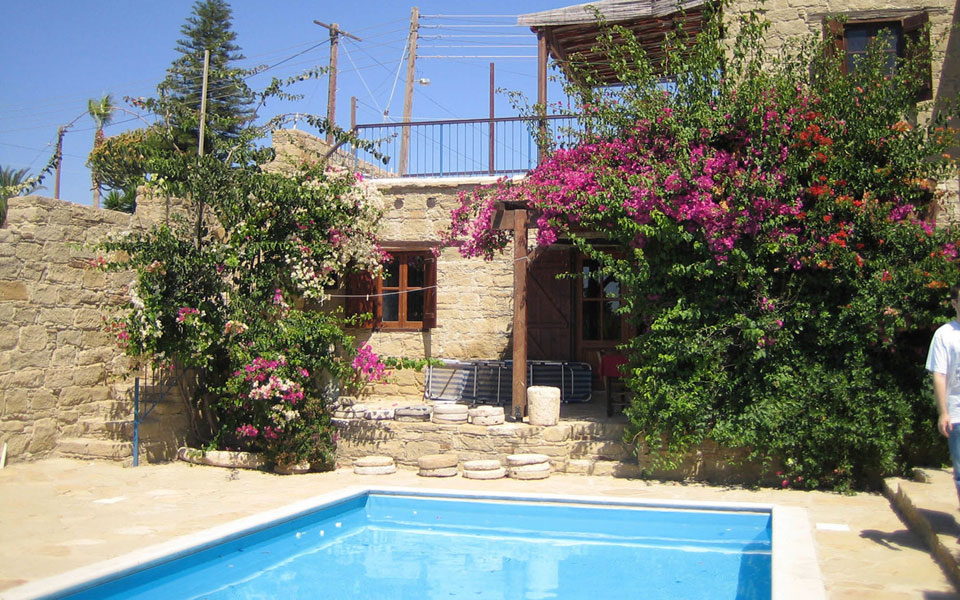 εντυπωσιακή-αύξηση-ξένων-επενδύσεων-2044250