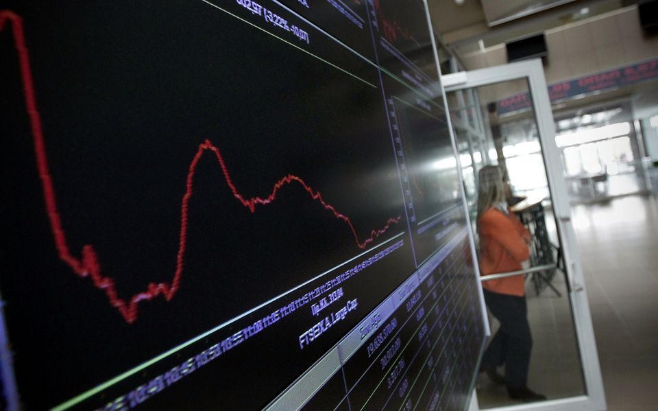 εντονες-πιέσεις-σε-τραπεζικές-μετοχέ-2045025