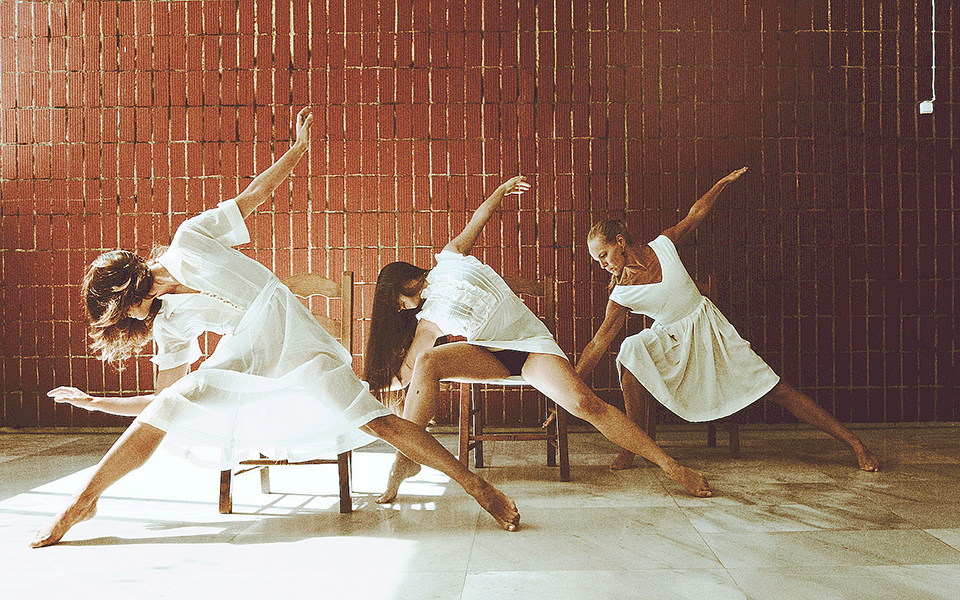 χορός-με-μοναδικό-χορηγό-το-πάθος-2052133