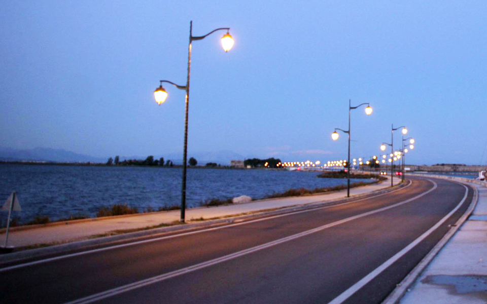 γεφύρι-της-αρτας-η-υποθαλάσσια-λευκά-2047406