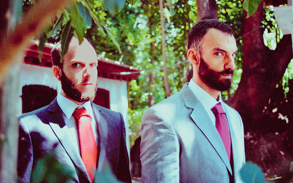 πολιτική-σάτιρα-με-15σύλλαβο-σουρεαλισ-2047663