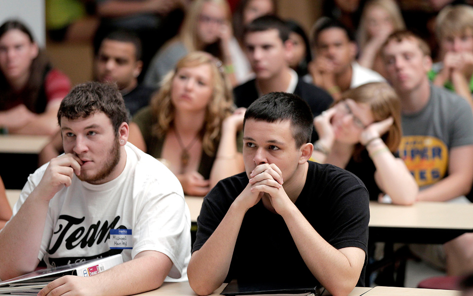 πώς-πρέπει-να-κοιμούνται-τα-παιδιά-για-2051316