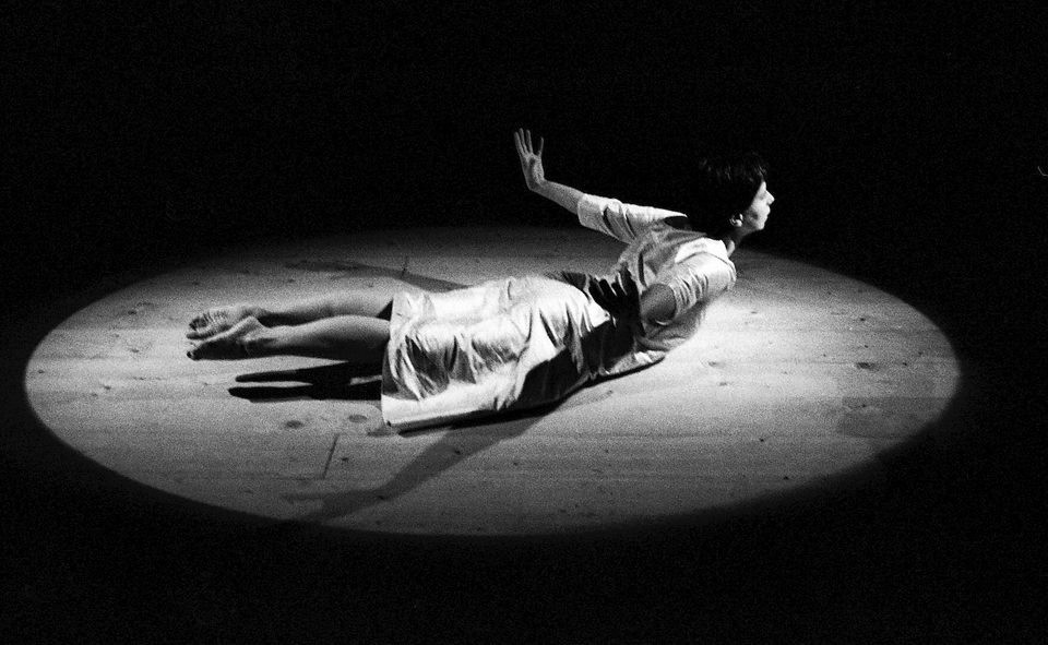 φεύγουσες-κόρες-μονολογούν-2049855