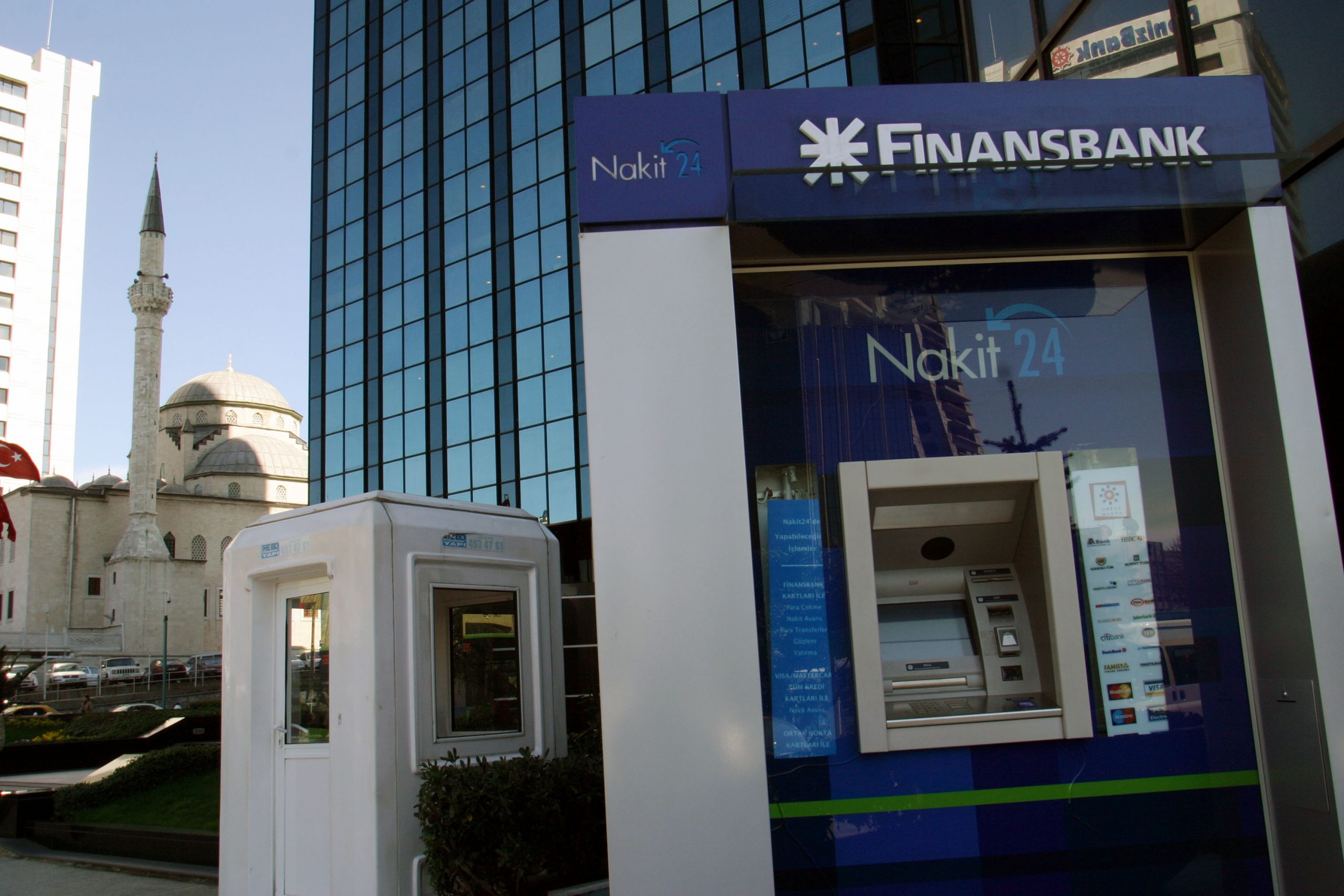 η-εθνική-πωλεί-το-20-της-finansbank-μέσω-αύξησης-μ-2050874