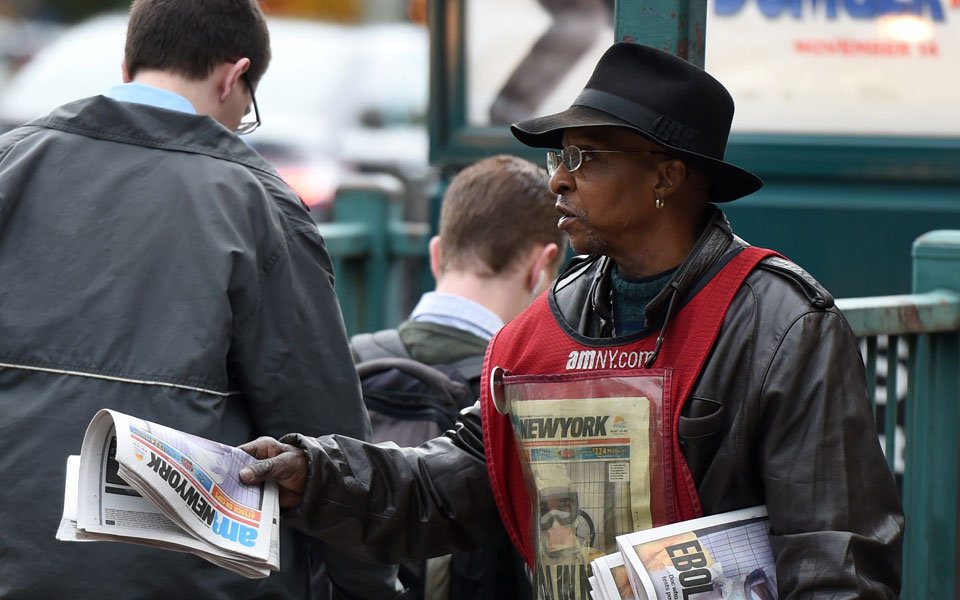 ενας-γιατρός-το-πρώτο-κρούσμα-εμπολα-σ-2051257