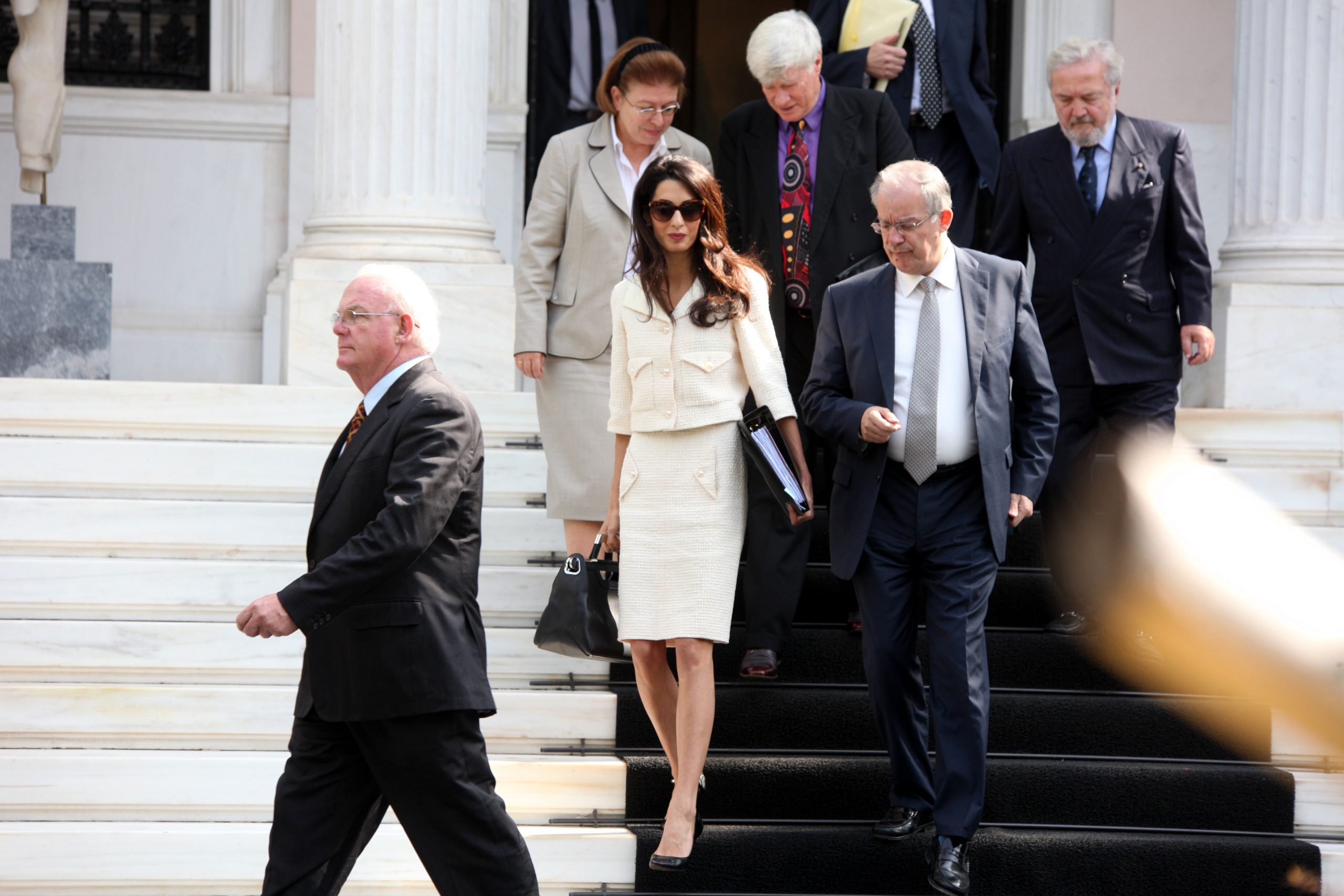 το-ελληνικό-πάρτι-για-την-αμάλ-2050180