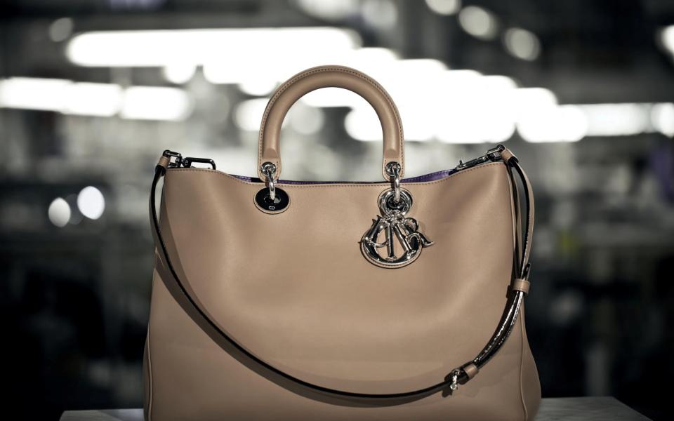 diorissimo-η-δημιουργία-της-πιο-διάσημης-τσάντ-2051236