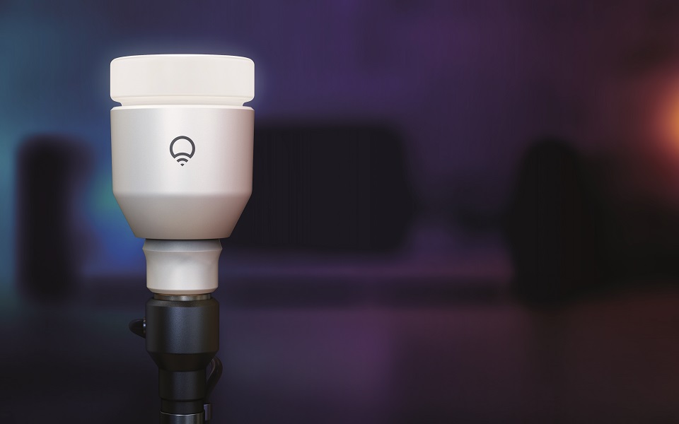 στην-ελλάδα-ο-έξυπνος-λαμπτήρας-lifx-τη-2050458