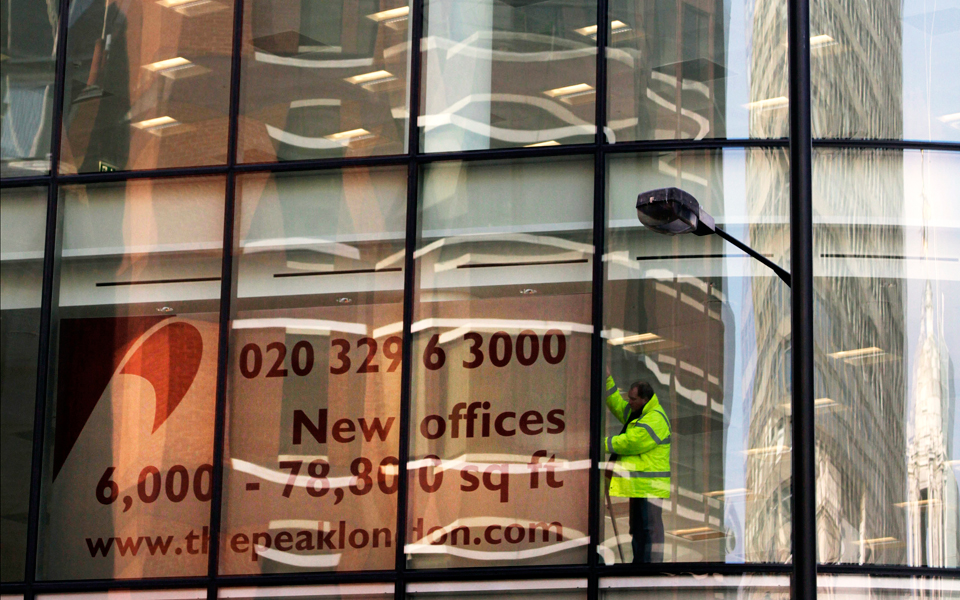 νέοι-πελάτες-στην-αγορά-γραφείων-2051337