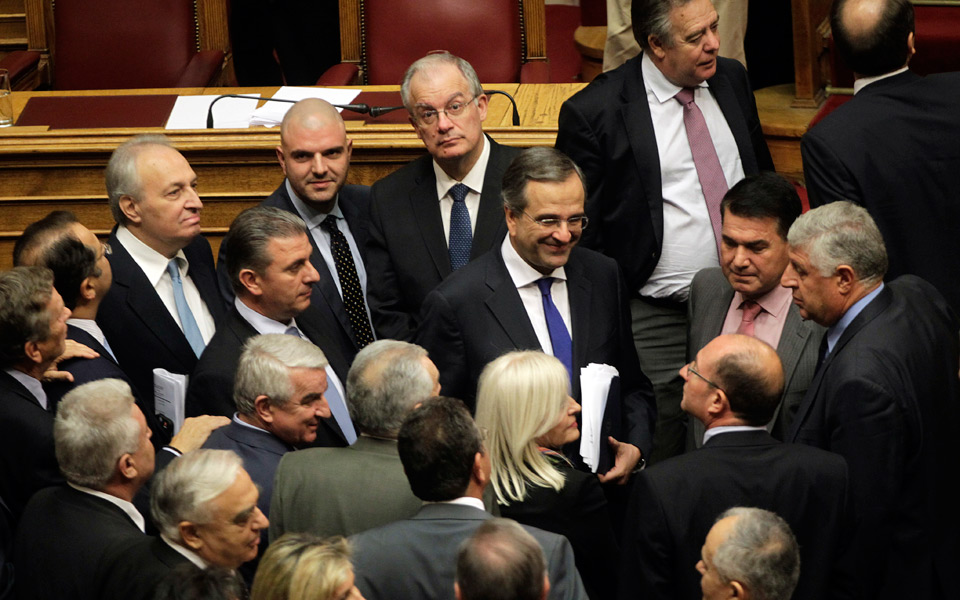 το-βαρύ-κλίμα-προβληματίζει-τα-στελέχ-2049765