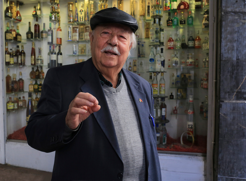 ο-ελληνας-μαχητής-που-έγινε-μύθος-στα-β-2053004