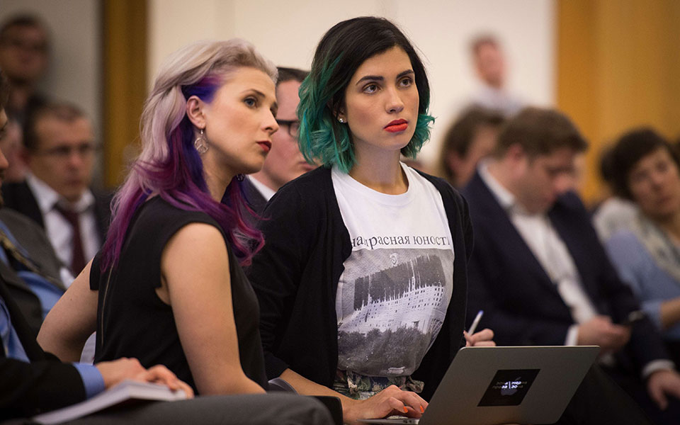 pussy-riot-δεν-είναι-αληθινά-τα-υψηλά-ποσοστά-δ-2055507