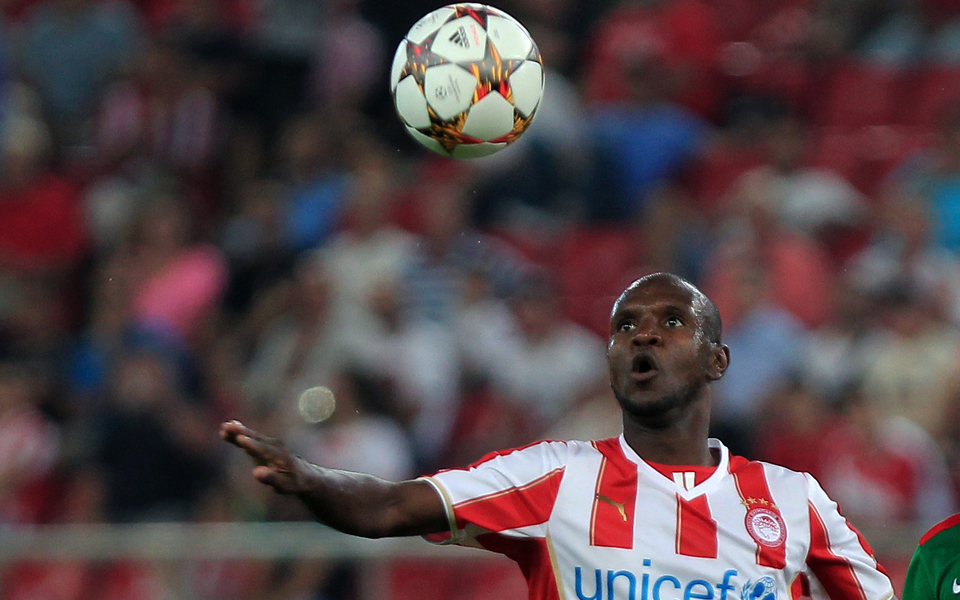 φρένο-στις-φήμες-ο-αμπιντάλ-μαζεύει-2054259