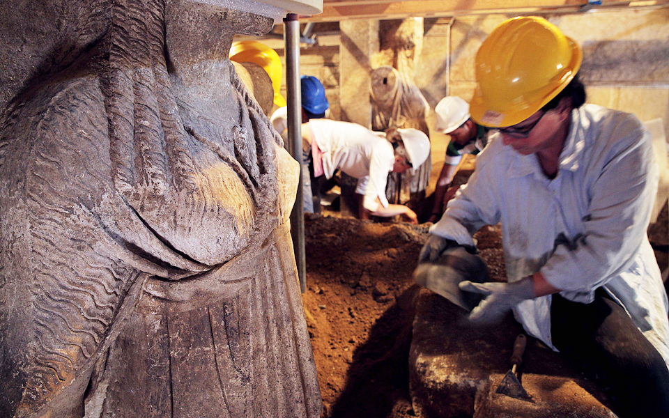 ισως-δεν-μάθουμε-ποτέ-την-ταυτότητα-το-2055914
