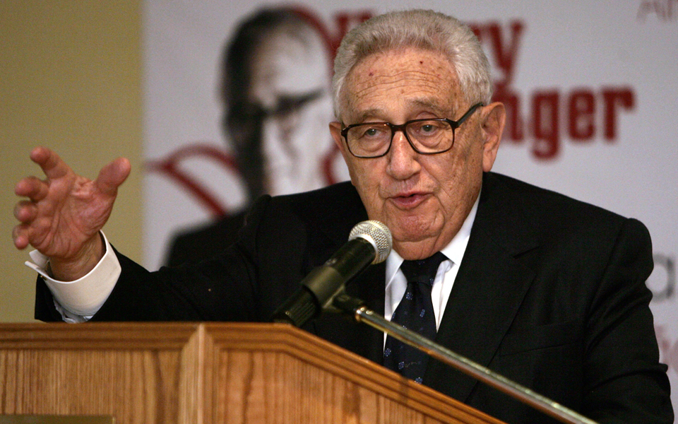 κίσινγκερ-μην-αποξενώνετε-τη-ρωσία-2054459