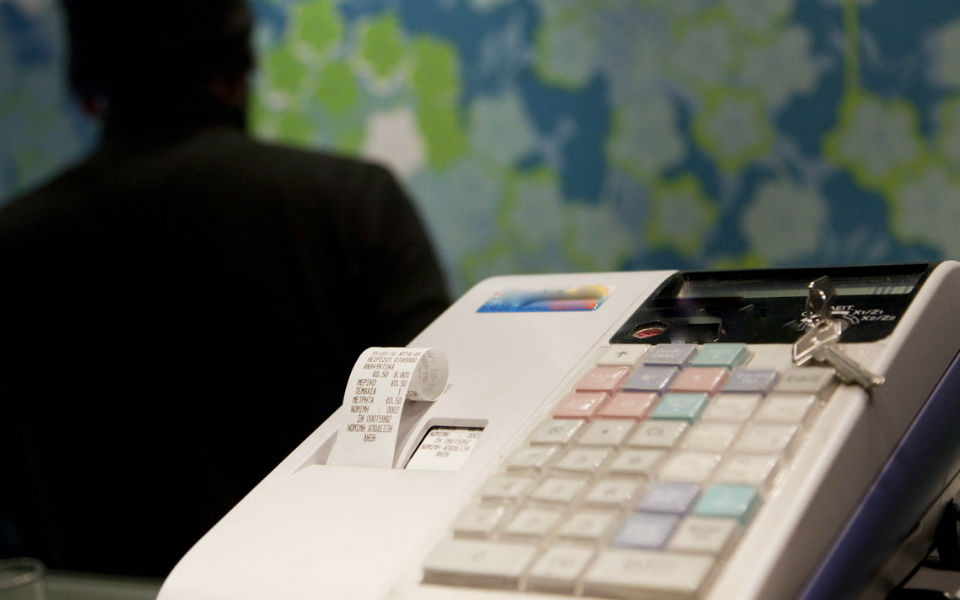 δικηγόροι-με-μάστερ-γιατροί-με-ντοκτο-2056716