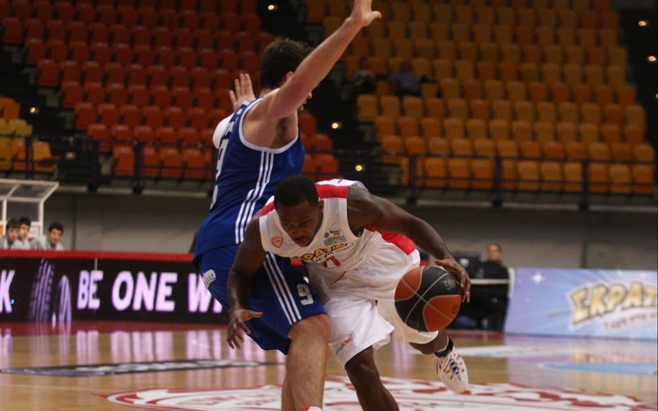 και-ο-μπαμπάς-σάκοτα-στην-αεκ-τέλος-ο-ζ-2053749