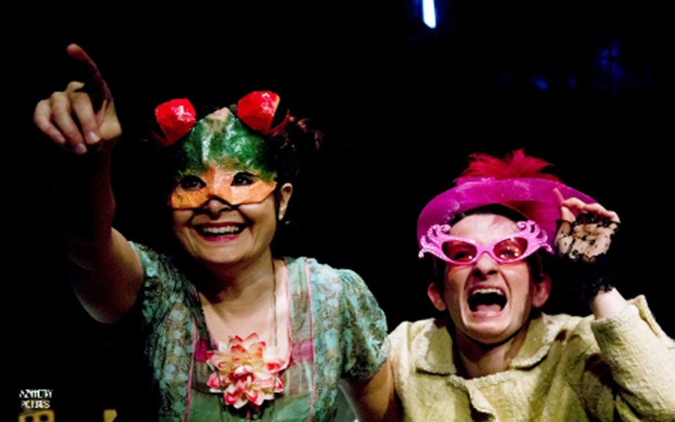 h-kυόκο-στο-κέντρο-της-γης-2055475