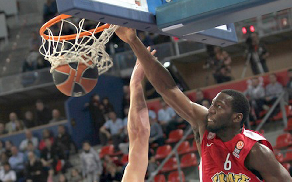 ηττα-ολυμπιακού-έκπληξη-η-ούνιξ-2056287