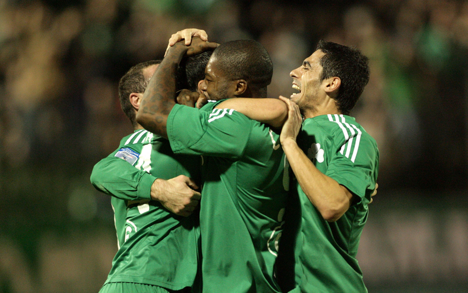 τρεις-στον-χορό-2053754