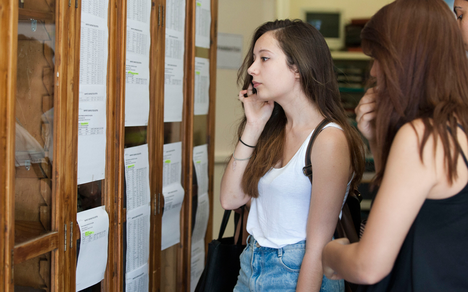 πρόταση-λοβέρδου-για-κάλυψη-των-κενών-2054961