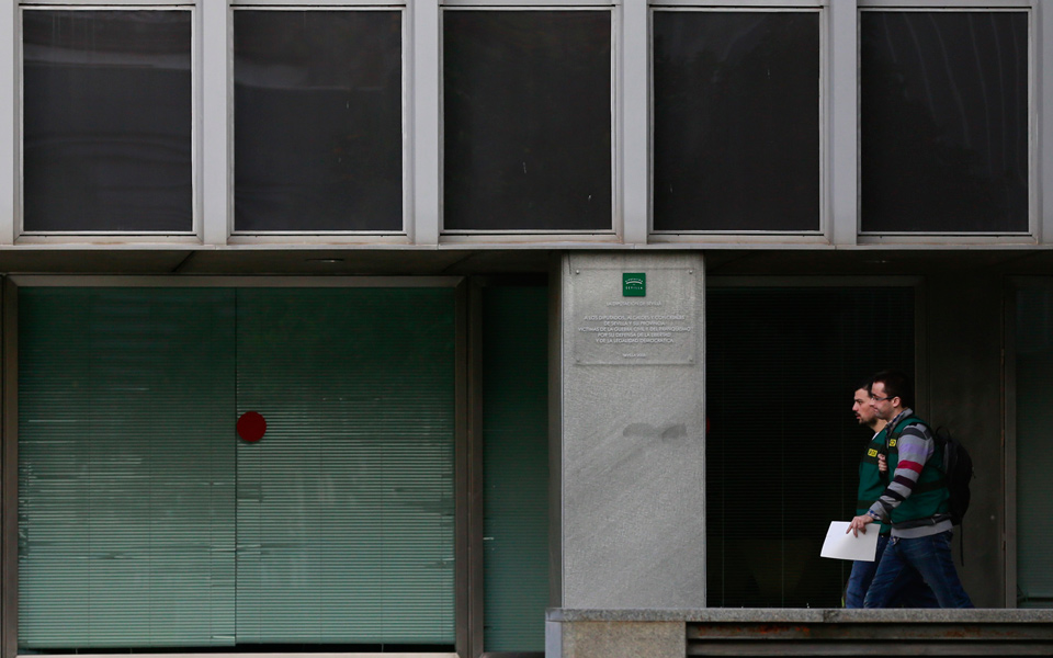 καθαρά-χέρια-σε-13-περιοχές-της-ισπανί-2053898