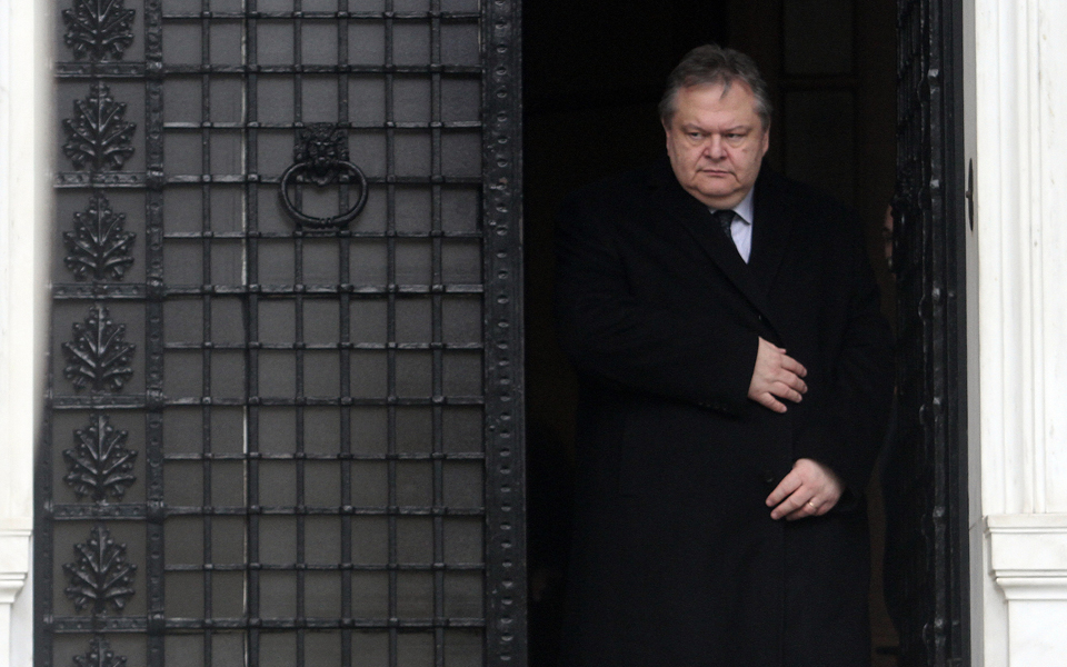 αγώνας-δρόμου-για-συμφωνία-με-τους-ετα-2053679