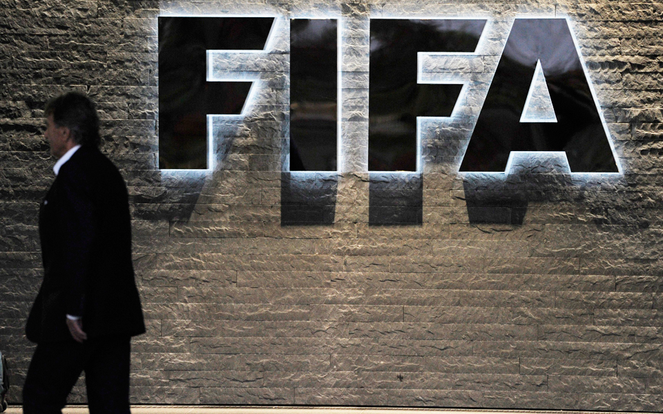 συνάντηση-ζητούν-fifa-και-uefa-2057079