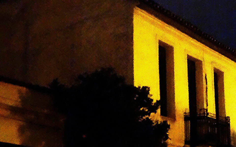 βιοτεχνία-υαλικών-2058590