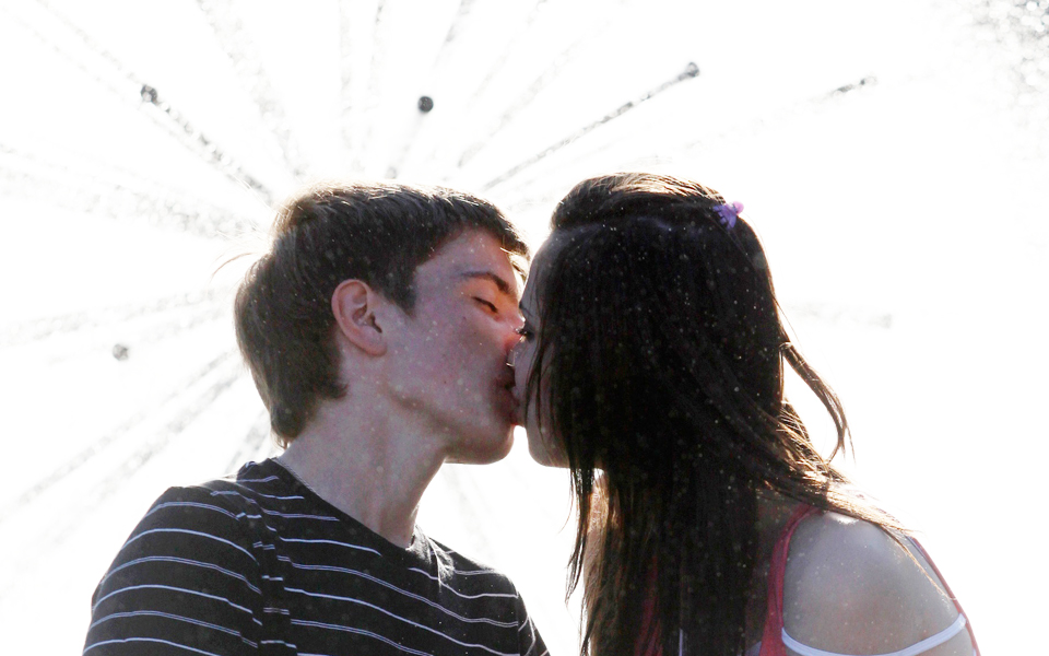 οταν-το-πρώτο-φιλί-κρίνει-την-εξέλιξη-μ-2059018