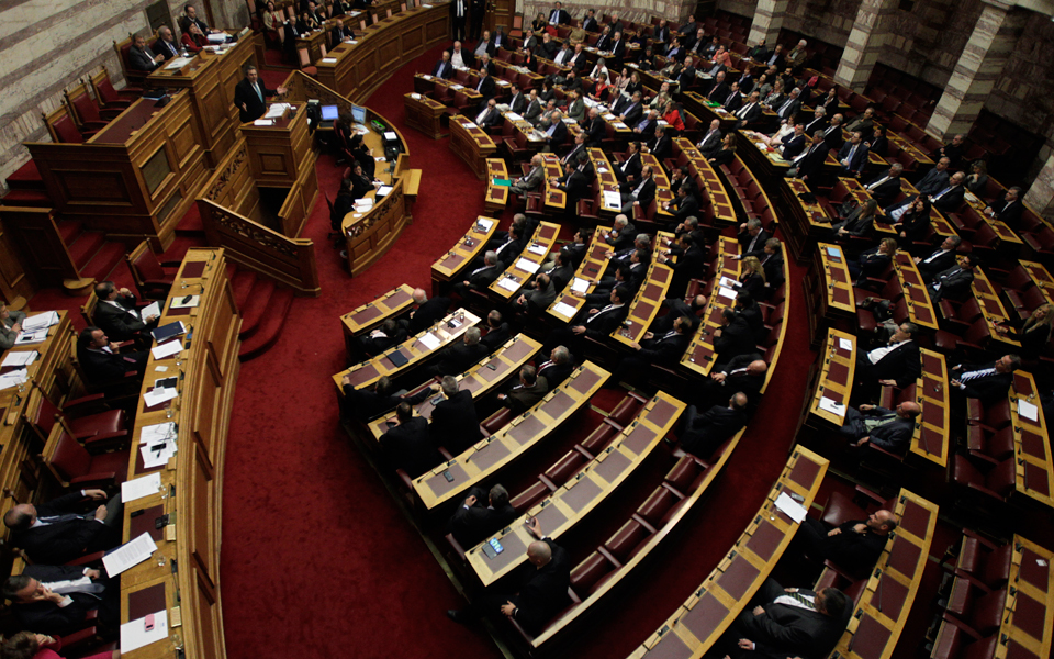 αποκλείουν-διαρροές-βουλευτών-οι-α-2058328