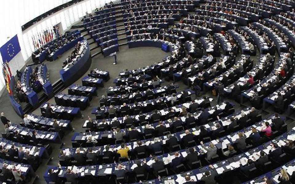 ευρωκοινοβούλιο-να-μοιραστούν-τις-ε-2059752