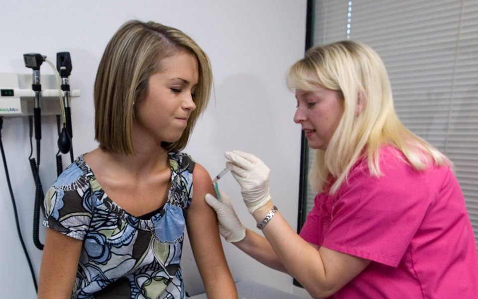 να-κάνω-εμβόλιο-hpv-στην-κόρη-μου-2057760