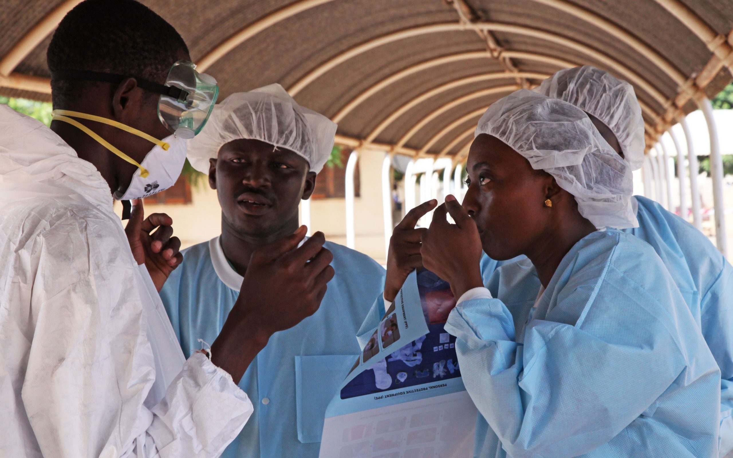 που-στους-6-583-οι-νεκροί-από-τον-ιό-eμπολα-2058962