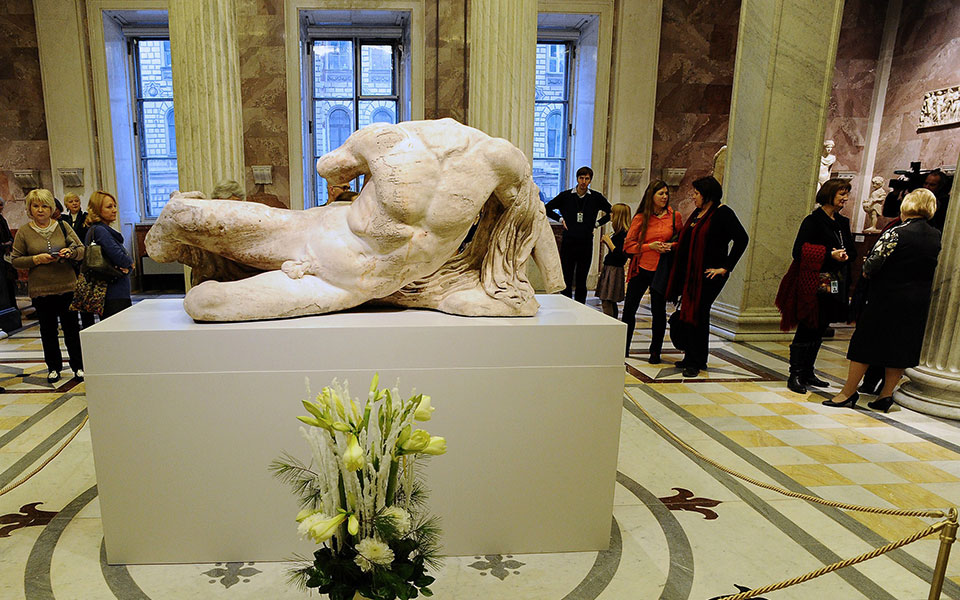 αυτοψία-στην-αγία-πετρούπολη-για-τη-2058145